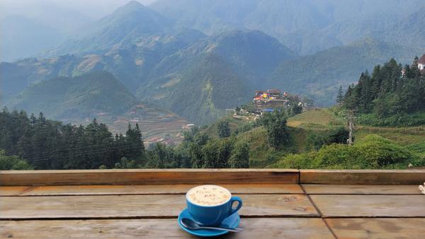 From xôi to pho, breakfast dishes in Vietnam offer up the perfect fuel for a full day of sightseeing