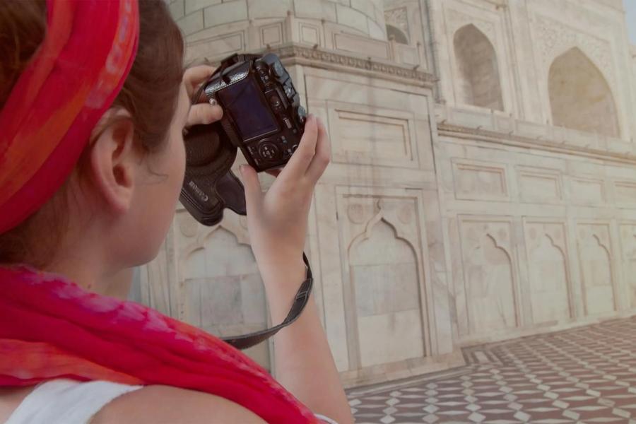 Peter West Carey share tips on shooting the Taj Mahal—one of the most photographed structures on Earth.